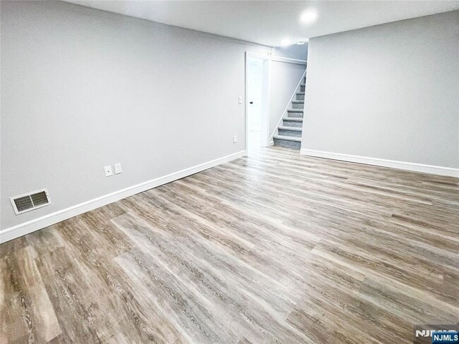 Building Photo - 319 Mastin Pl
