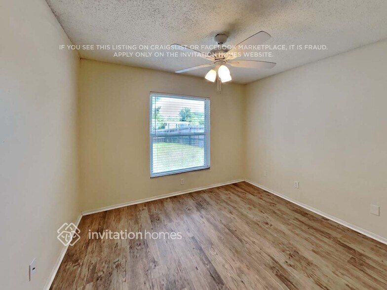 Building Photo - 2625 Orangewood Ct