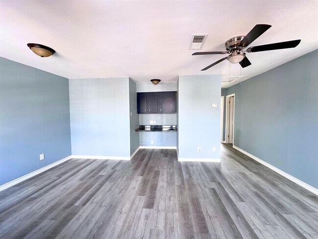 Building Photo - 4902 Marcella Ave