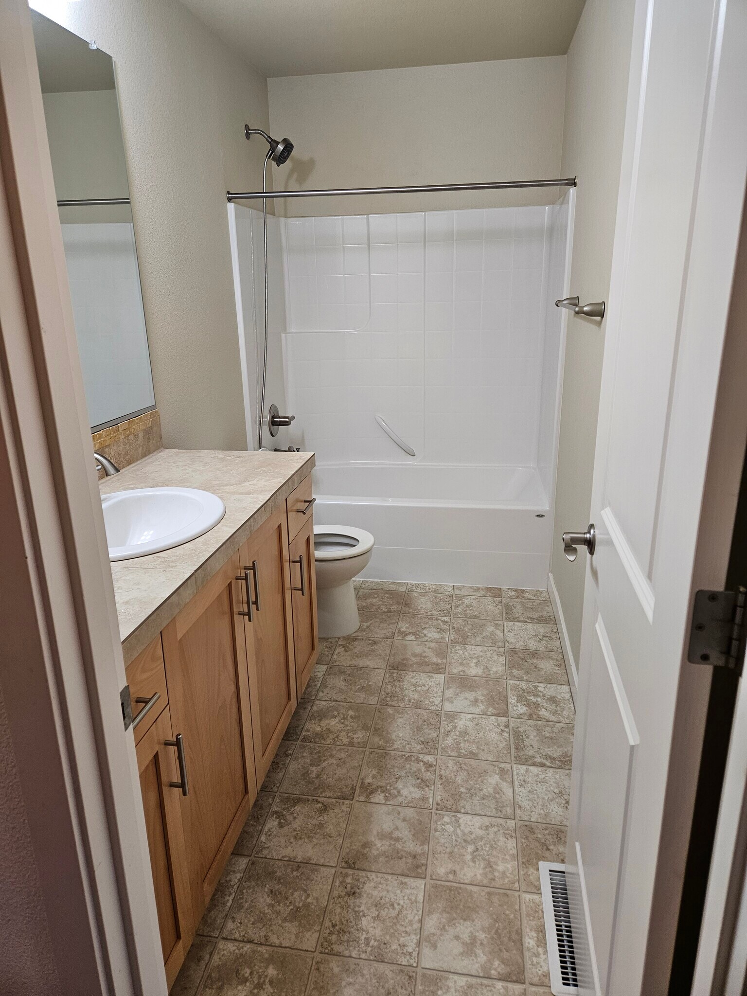 Building Photo - 11516 SW Berlin Ave