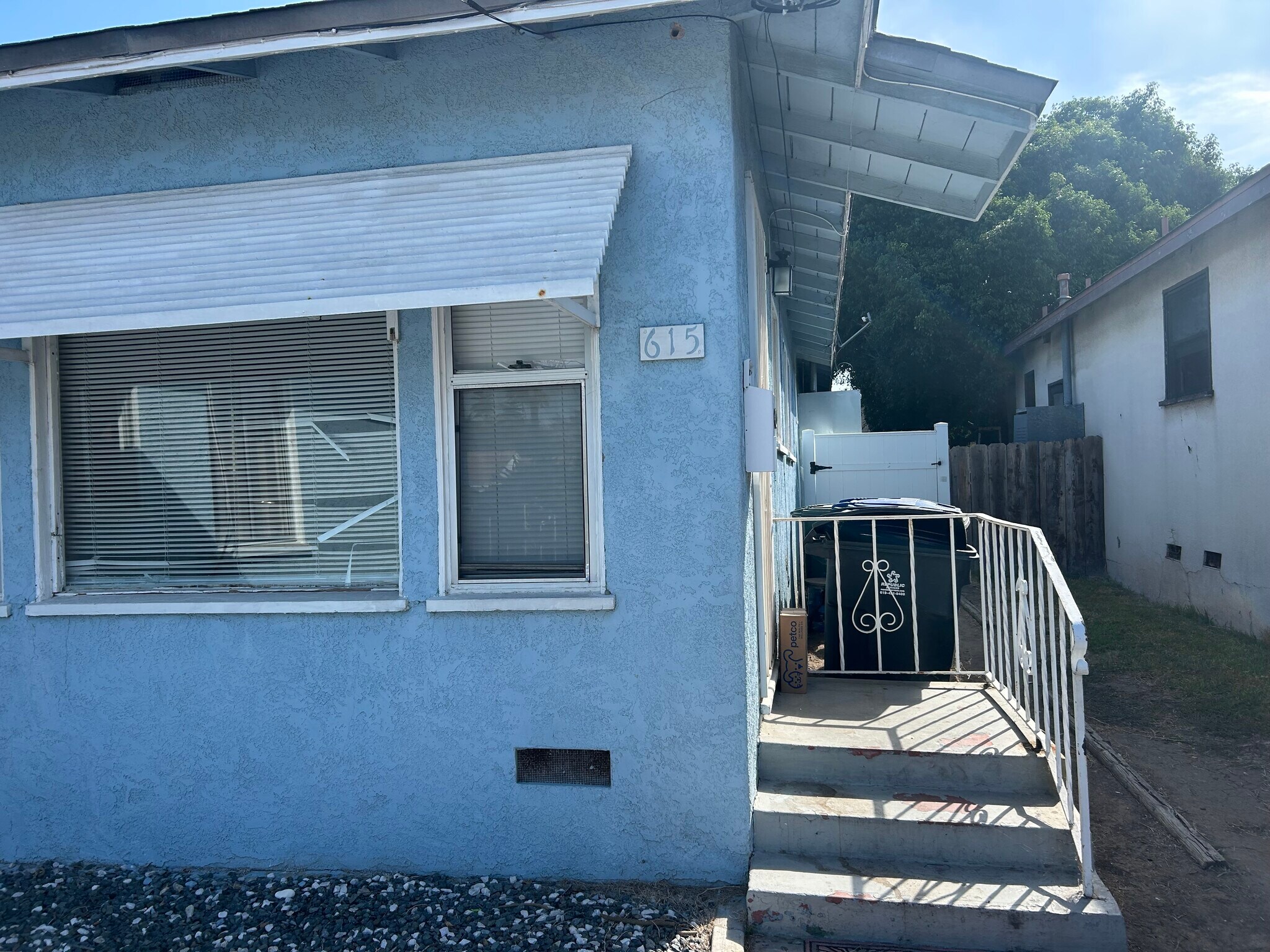Building Photo - 615 Garrett Ave