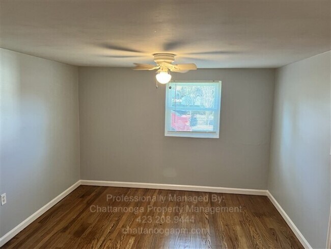 Building Photo - 310 S Parkdale Ave