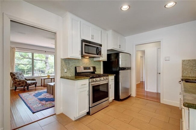 Building Photo - 7611 Tisdale Dr