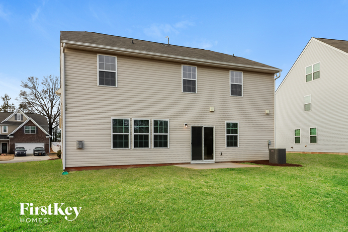 Building Photo - 127 Eden Ave