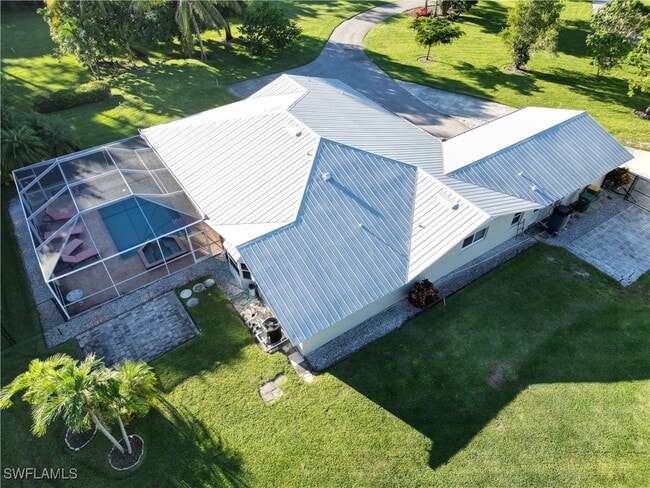 Building Photo - 2950 Coach House Ln