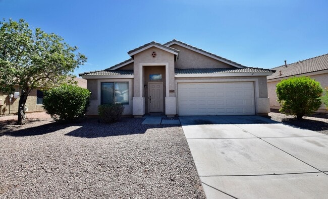 Primary Photo - Completely remodeled 4 bed 2 bath home in ...