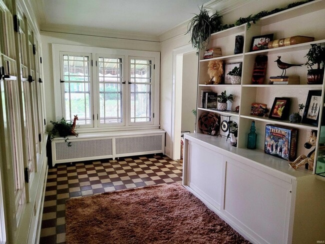 Building Photo - 1223 W Wayne St