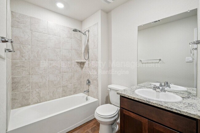 Building Photo - 15419 Puffins