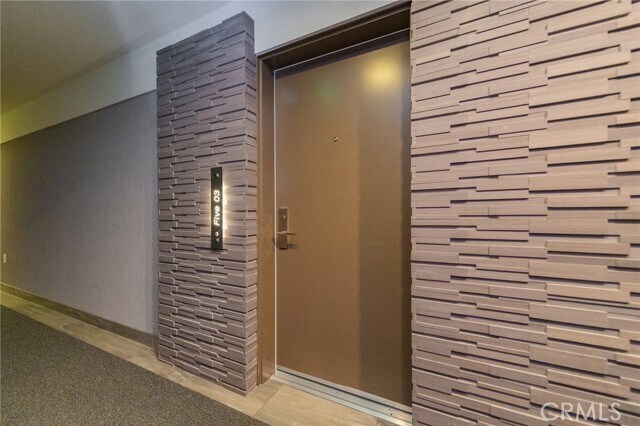 Building Photo - 482 S Arroyo Pkwy