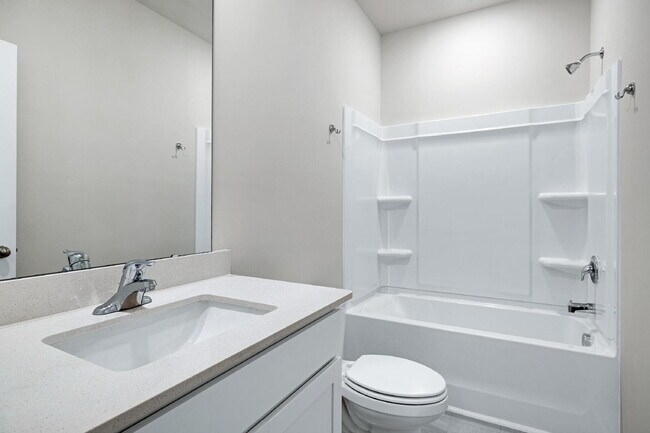 Building Photo - 2229 Horton Pk Dr