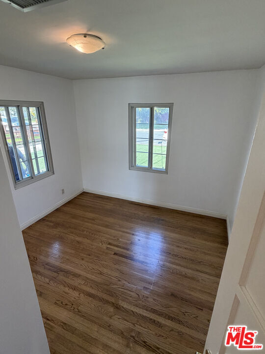 Building Photo - 6434 W 87th St