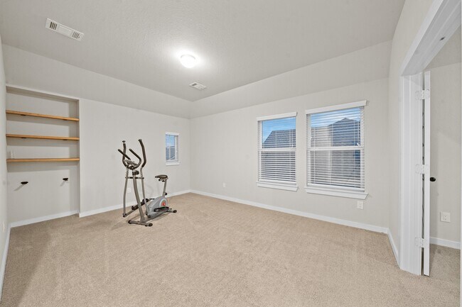 Building Photo - 19723 Vino Vale Dr