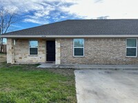 Building Photo - 2213 Beauregard St