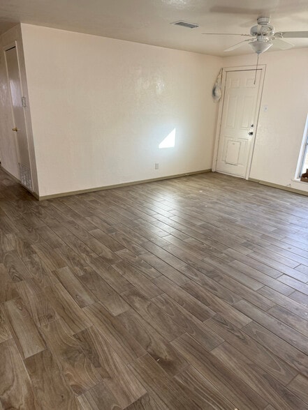 Building Photo - 11104 Indian School Rd NE