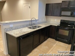 Building Photo - 6850 Lakeview Dr.