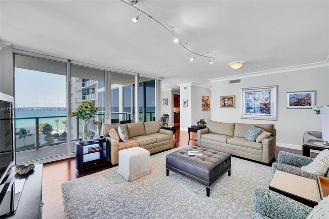 Building Photo - 3101 S Ocean Dr