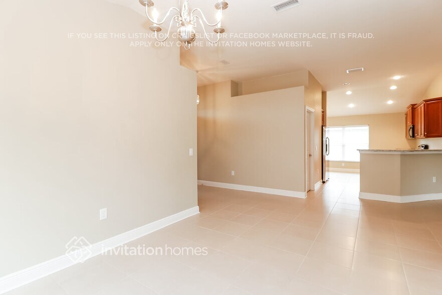 Building Photo - 9615 Jaybird Ln