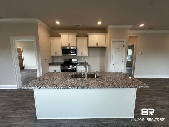 Building Photo - 32236 Revere Dr