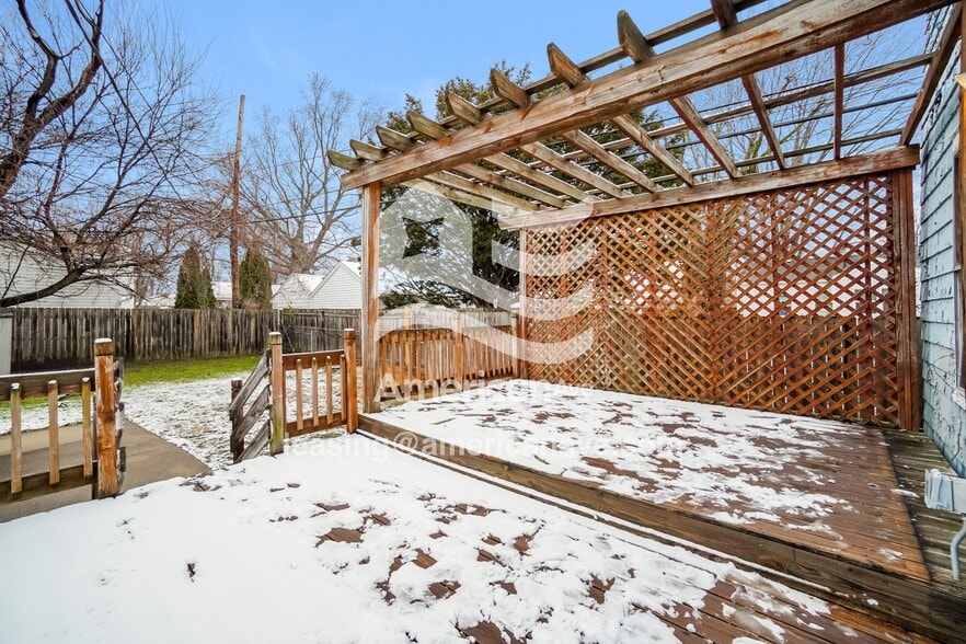 Building Photo - 514 Durango Dr