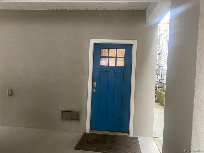 Building Photo - 18 Tennessee Ave