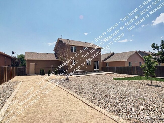 Building Photo - 3314 Castellon Dr