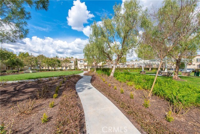 Building Photo - 1219 Olson Dr