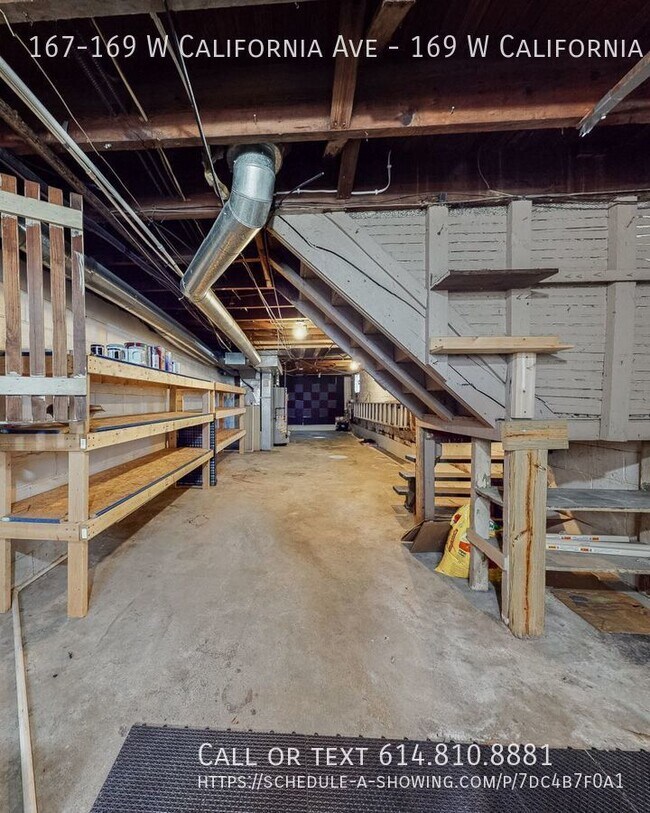 Building Photo - Three Bedroom- Clintonville