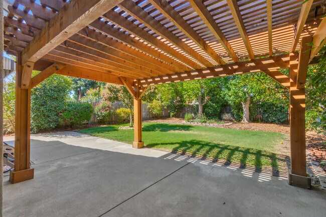Building Photo - 9332 Caulfield Dr