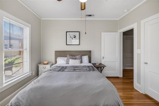 Building Photo - 3315 Rogers Ave