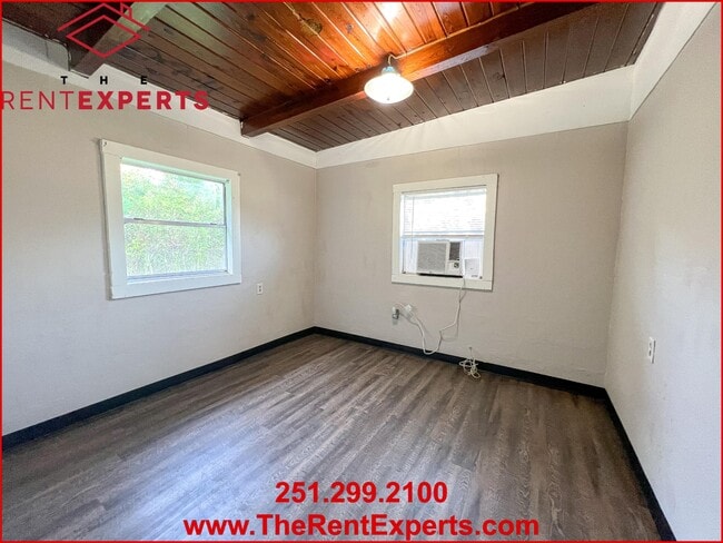 Building Photo - 226 Hildersheim Dr