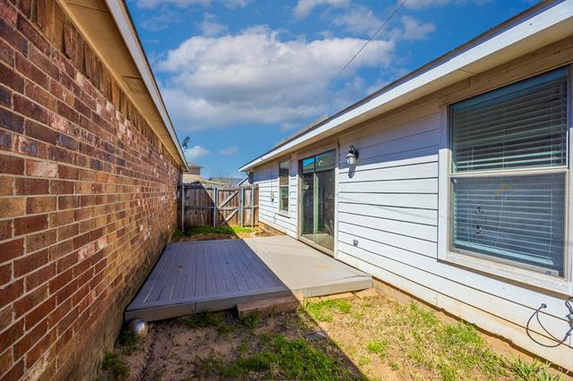 Building Photo - 756 River Garden Dr