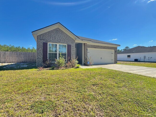 Building Photo - $500 RENT CREDIT | MOVE IN READY! (Pet Friendly)