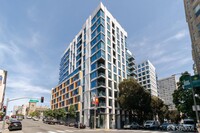 Building Photo - 1688 Pine St