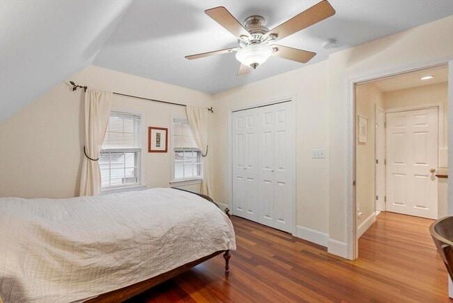 Building Photo - 54 Broadway Ave