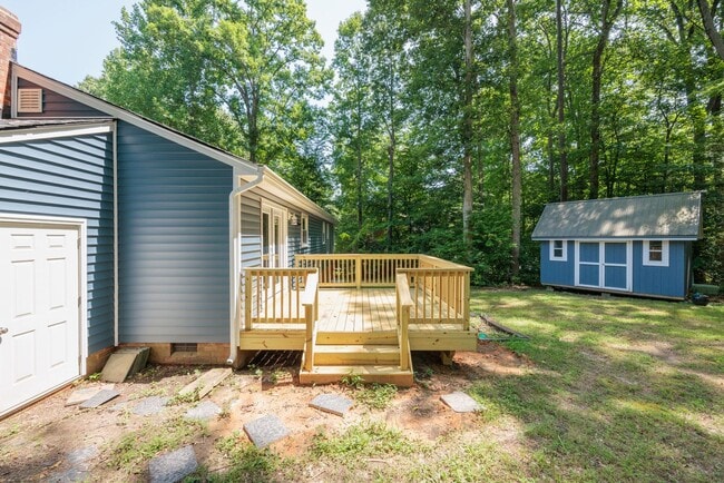 Building Photo - 3 Bedroom Home in Chesterfield County ***Available August 2026**