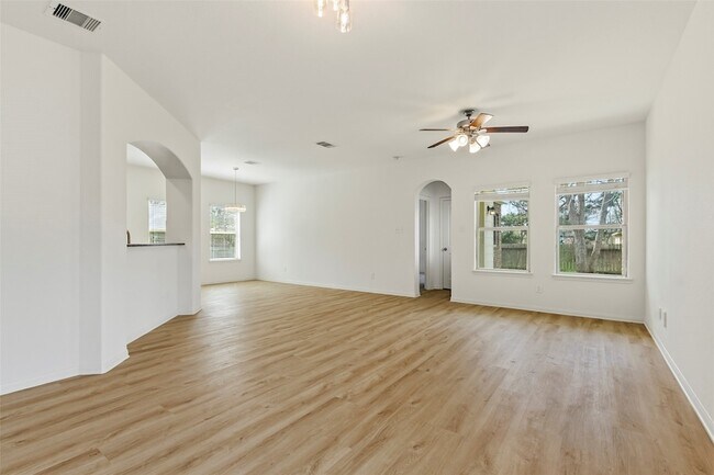 Building Photo - 12339 Ridgecrest Dr