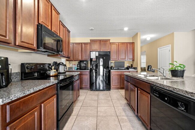 Building Photo - BEAUTIFUL Home For Rent in Cypress Creek!
