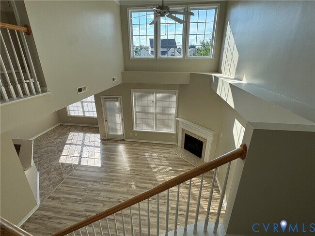 Building Photo - 940 Jamerson Ln