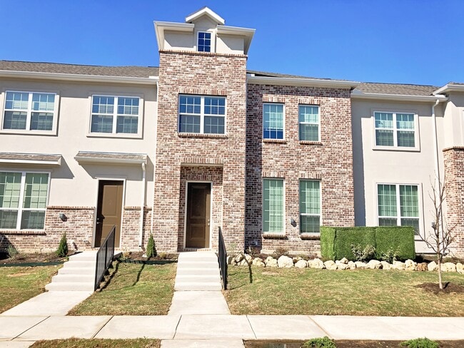 Floorplan - The Residences at Rayzor Ranch