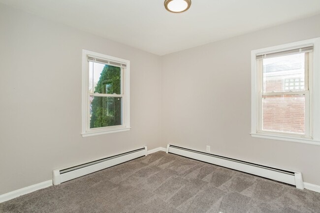 Building Photo - 24553 Flower Ave