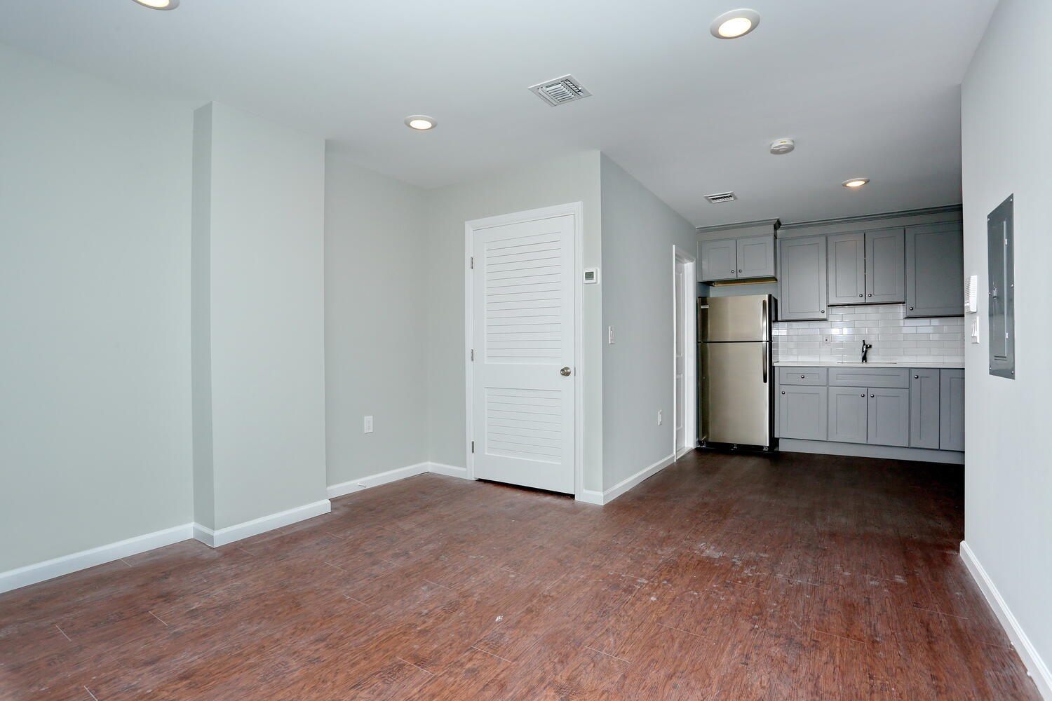 Building Photo - 473 Harrison Ave