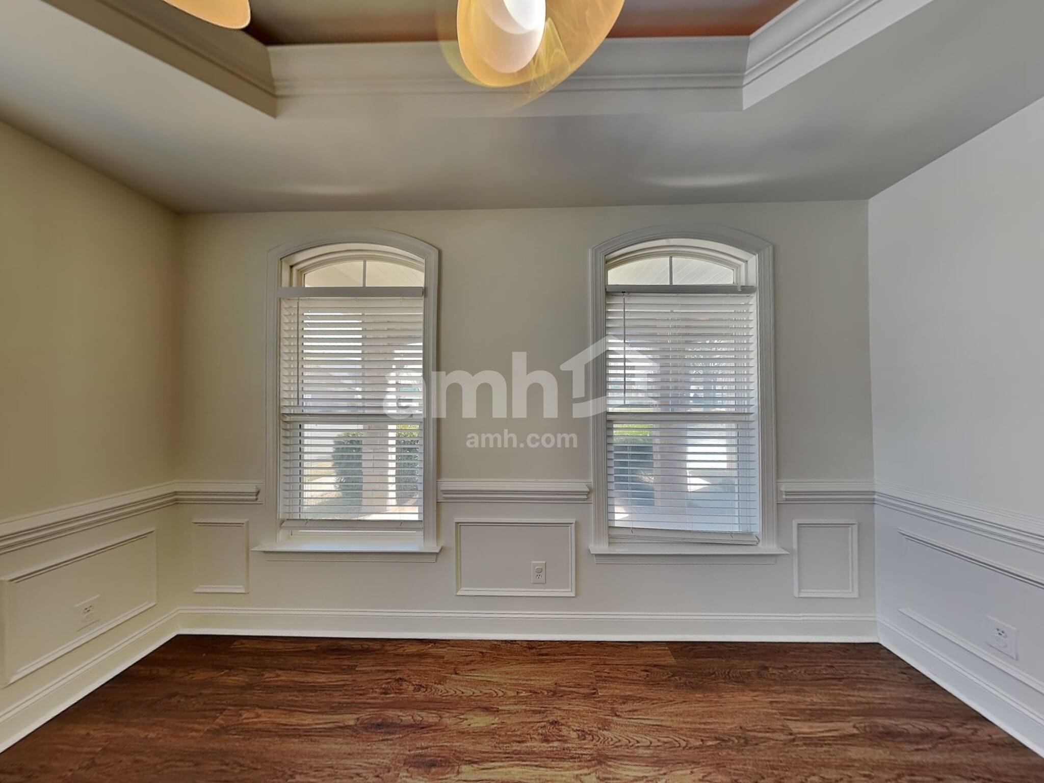 Building Photo - 8100 Lynwood Square