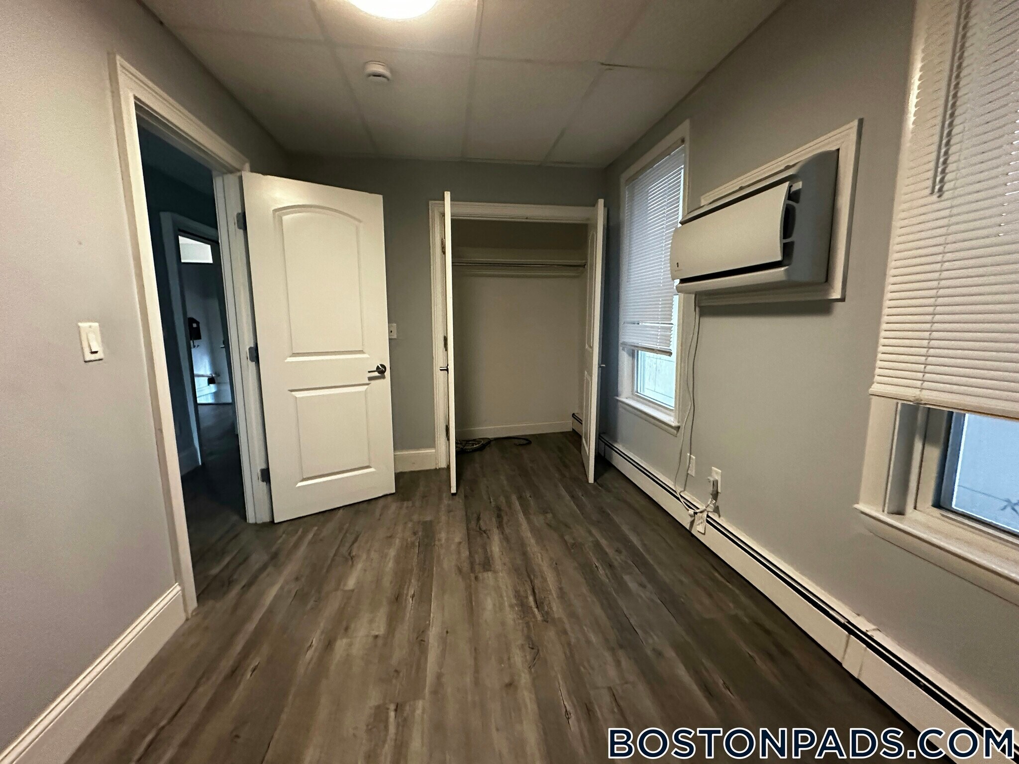 Building Photo - 195 Maverick St