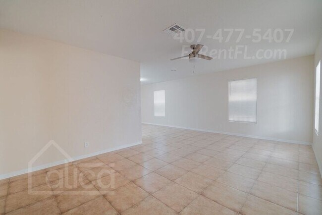 Building Photo - 800 8th St