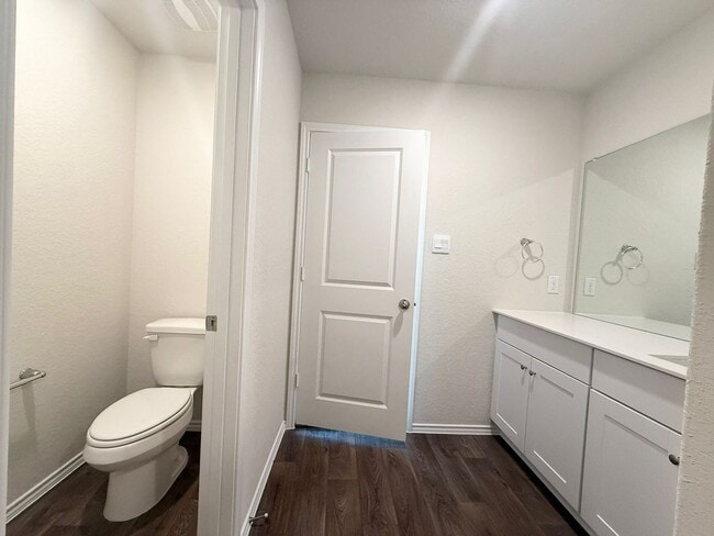 Building Photo - 14741 Cooke Delta
