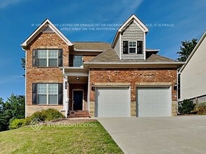 Building Photo - 105 Moss Dr