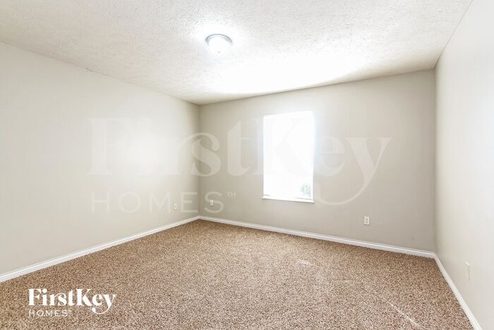 Building Photo - 3866 Planewood Dr