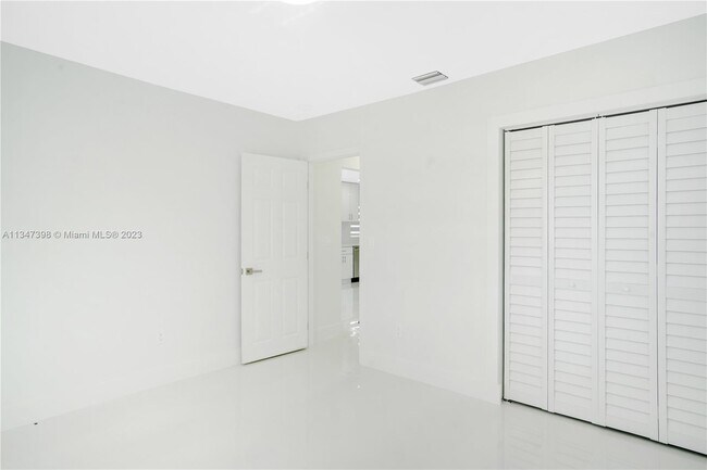 Building Photo - 11631 SW 179th Terrace