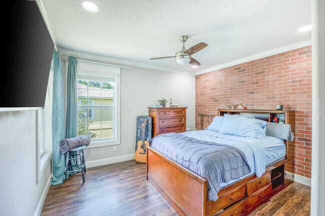 Building Photo - Gorgeous 4bed/3bath home FOR RENT at Winte...