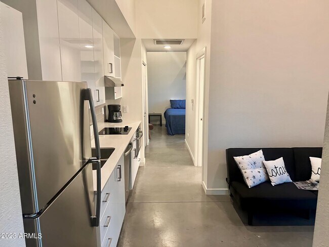 Building Photo - 1130 N 2nd St